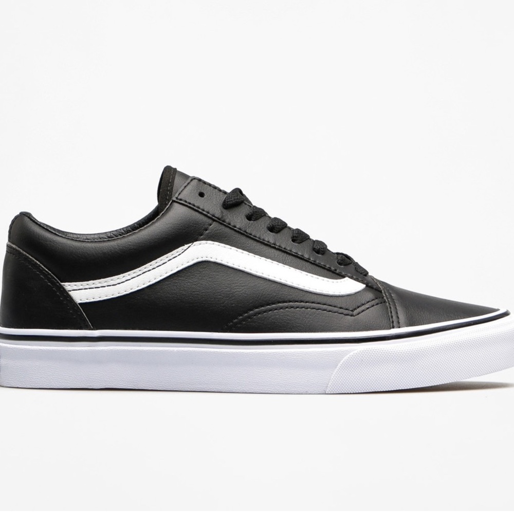 Vans Men's Old Skool Black and White Leather- Men’s 12